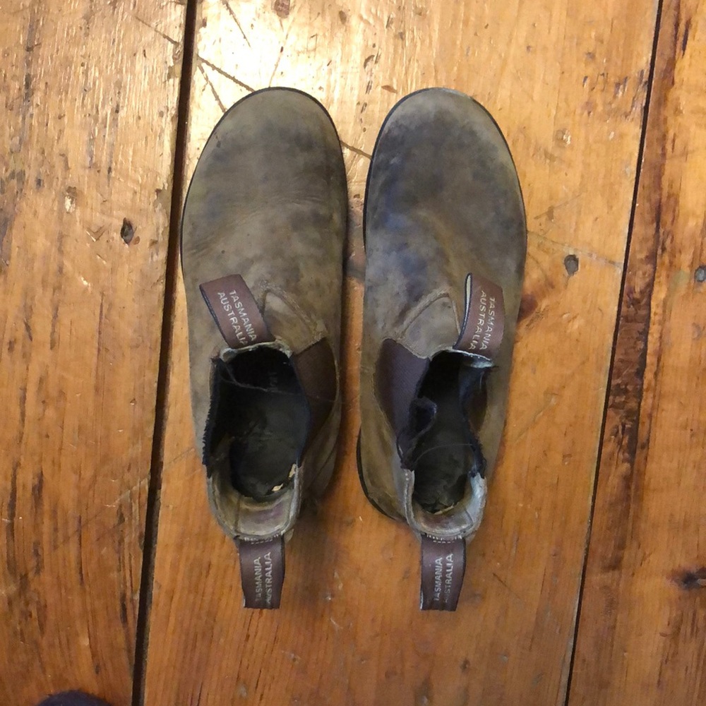 Used Rustic Brown Blundstones